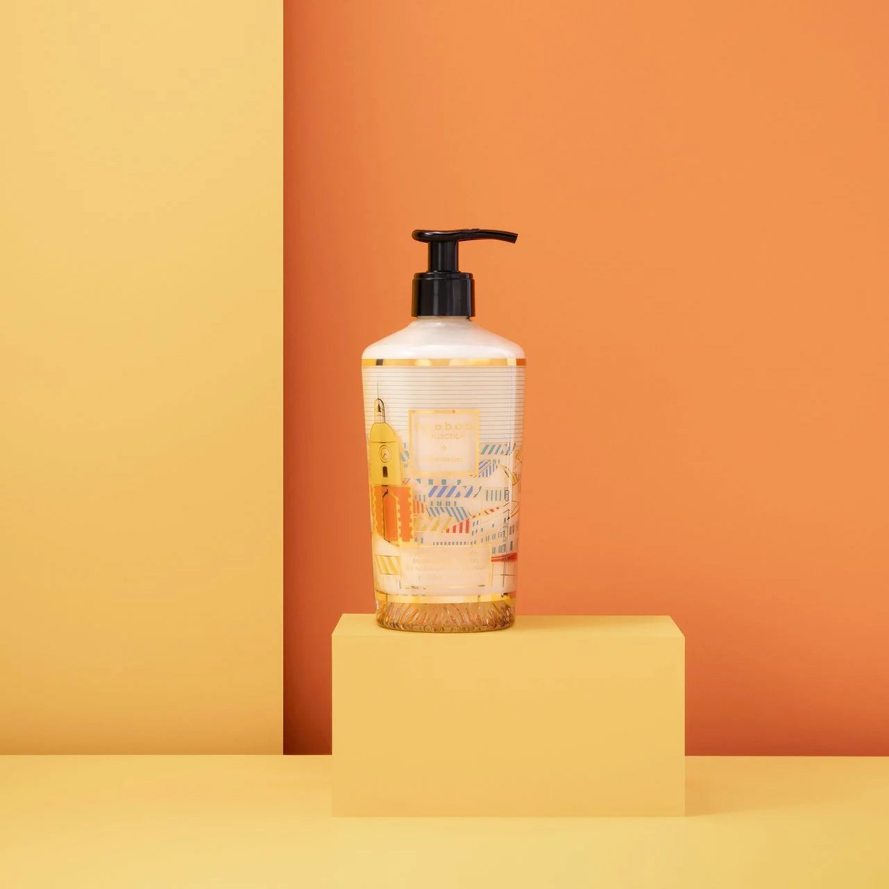 BODY & HAND LOTION A SAINT-TROPEZ